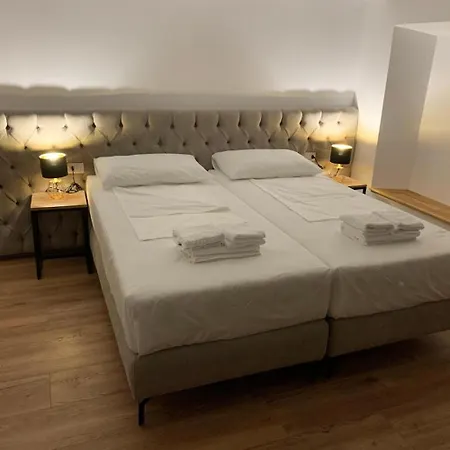 Vintage Bed & Breakfast 3*