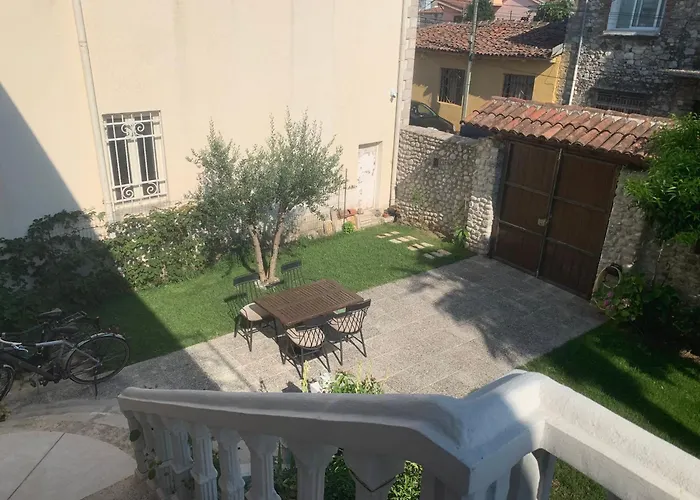 Oda ve Kahvaltı Vintage 3*