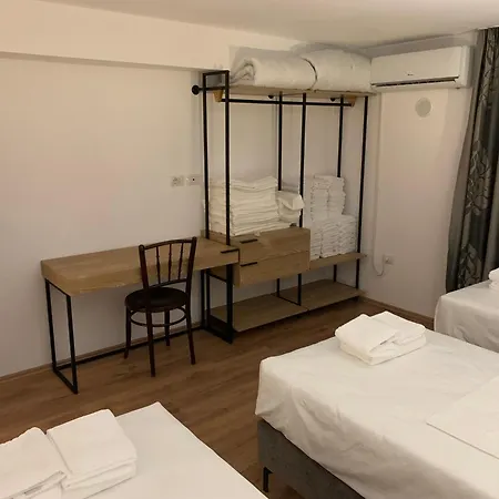 Vintage Bed & Breakfast Shkoder