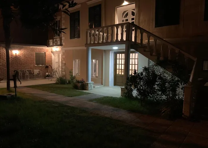 Vintage Bed & Breakfast 3*